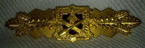 Close Combat Clasp-Gold (Museum Quality copy)