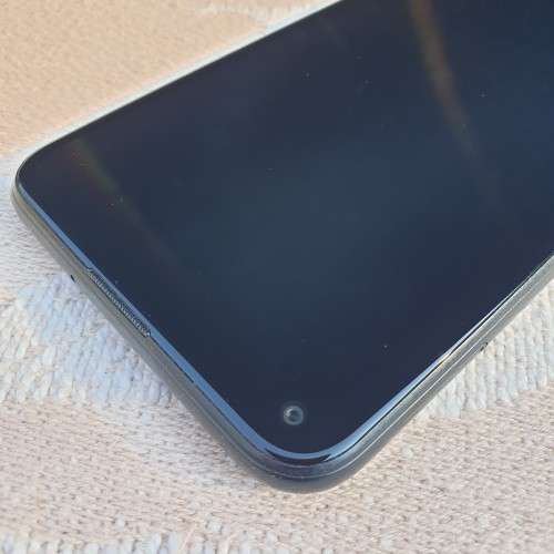HUAWEI Y7P - 64GB / LIKE NEW **48MP TRIPLE CAM** BOXED