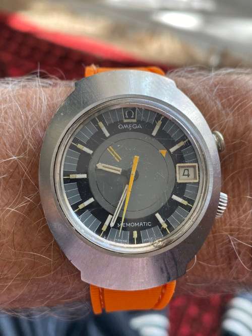 OMEGA MEMOMATIC Gents watch with date and alarm