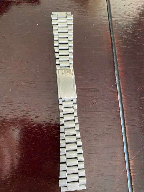 OMEGA MEMOMATIC Gents watch with date and alarm