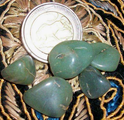 Chert tumbled stones