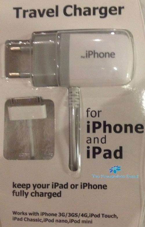 Iphone / Ipad travel charger from The Housewives Depot