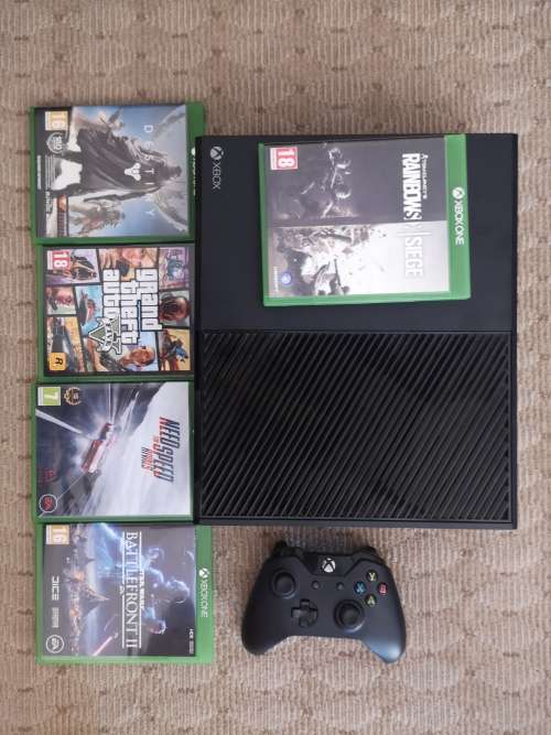 XBox One 1tb + 5 Games