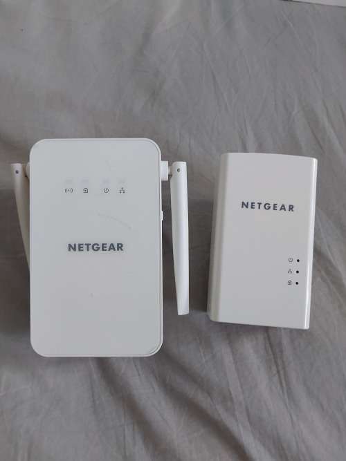 Netgear Powerline WiFi 1000 - PLW1000