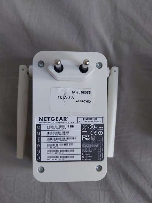 Netgear Powerline WiFi 1000 - PLW1000