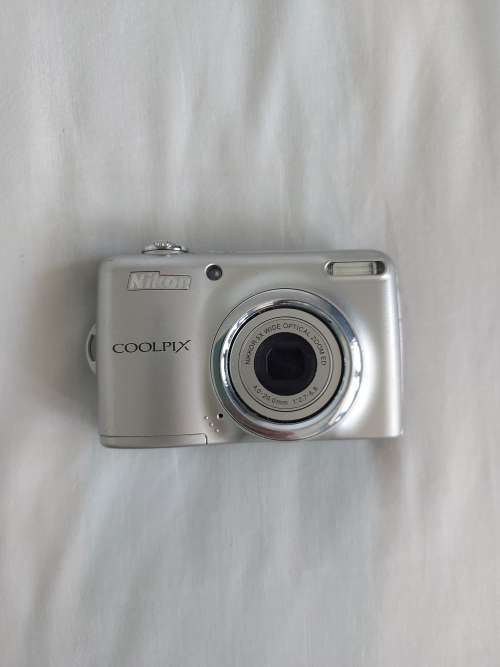 Nikon Coolpix L23 Camera