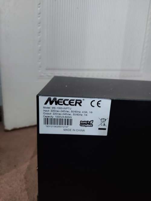 Mecer 1000VA/800W Tower UPS w/ Screen