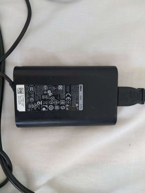 Dell inspirion 15 core i5 Laptop - SSD