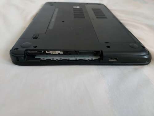 Dell inspirion 15 core i5 Laptop - SSD