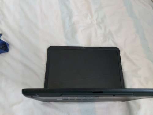 Dell inspirion 15 core i5 Laptop - SSD