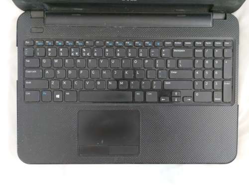 Dell inspirion 15 core i5 Laptop - SSD