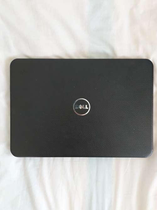 Dell inspirion 15 core i5 Laptop - SSD