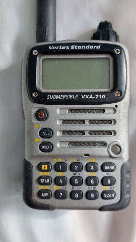 Vertex Standard VXA-710 Airband/Multi-Band Transceiver Radio - 2 Way Radio - Walkie Talkie