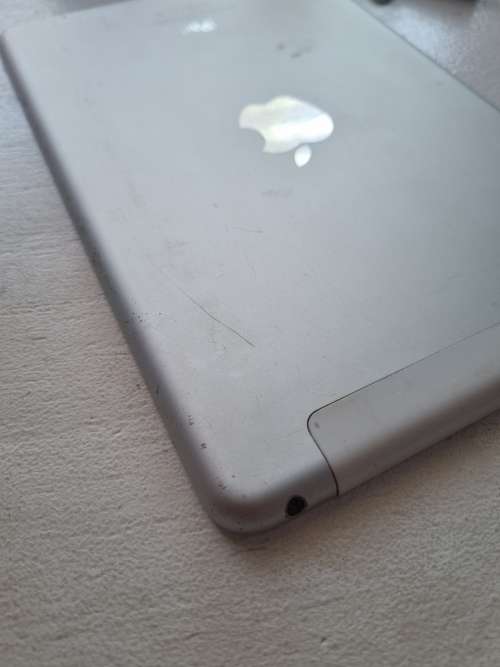 IPad mini 16GB - Sim Ready
