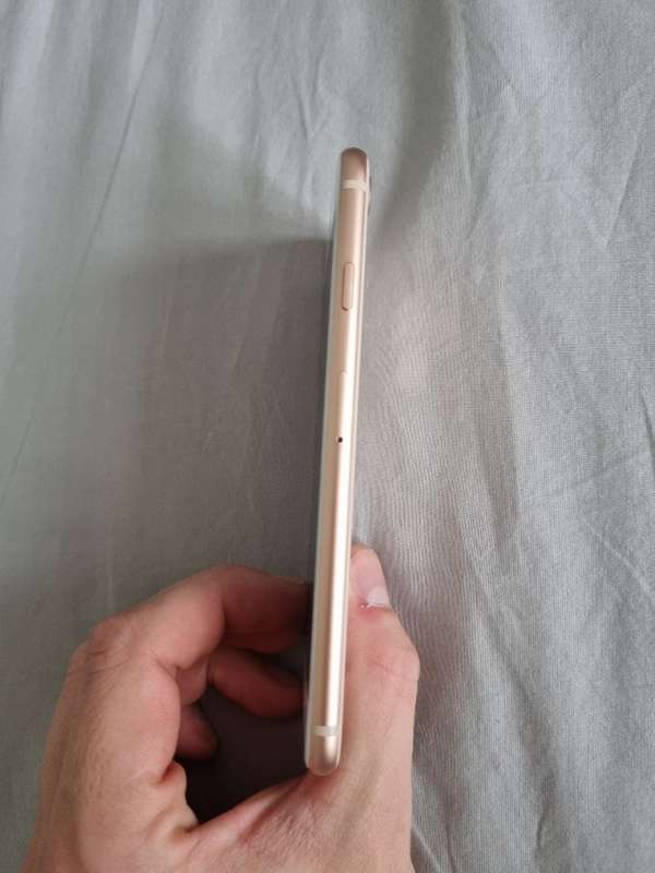 Apple iPhone 8 64GB