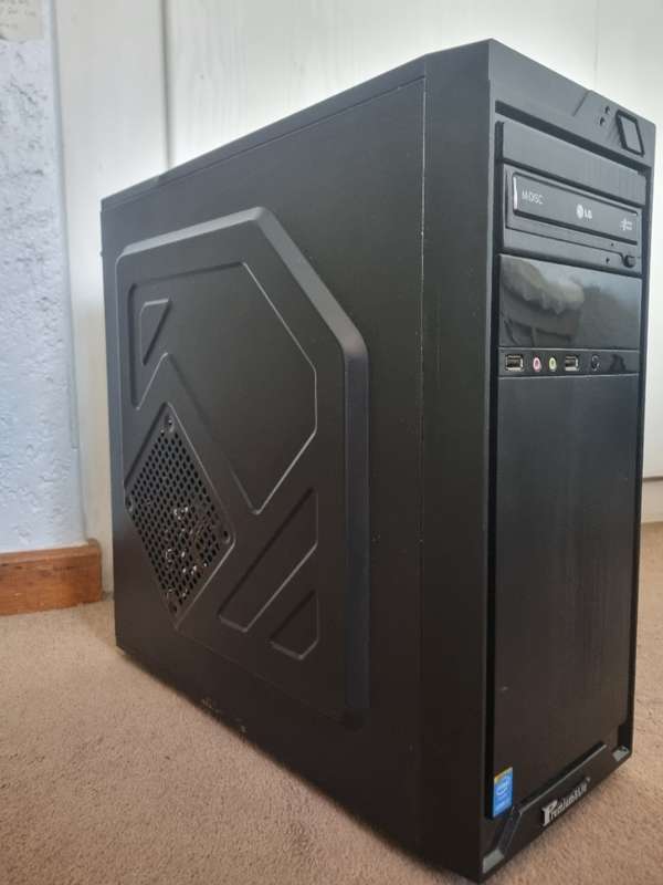 Desktop Computer - i3 - 16GB RAM - GPU - SSD