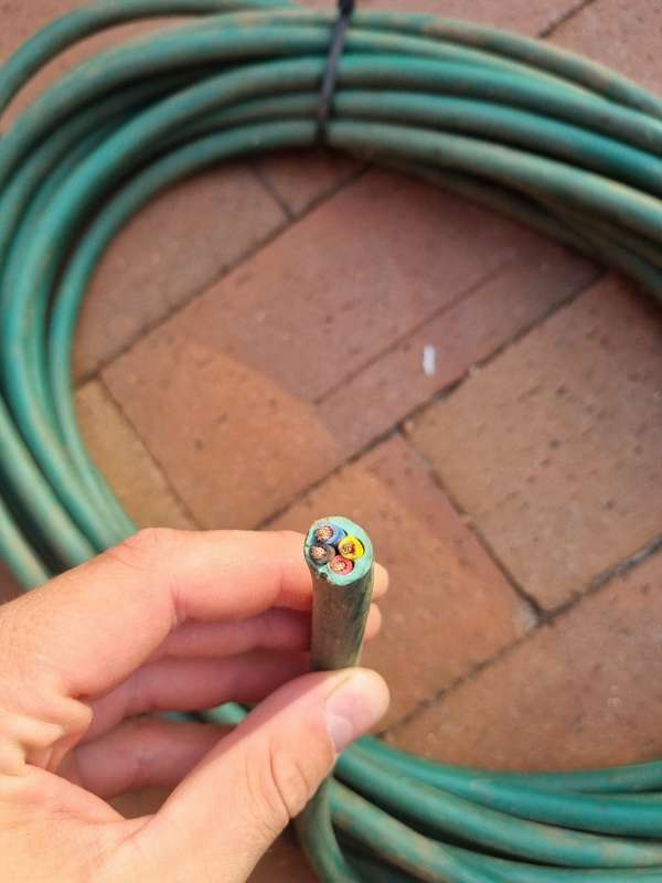 Submersible Cable - 4x2.5mm - Borehole Cable 15m