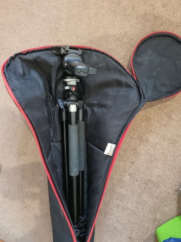 Manfrotto Tripod + Swivel Head + Bag