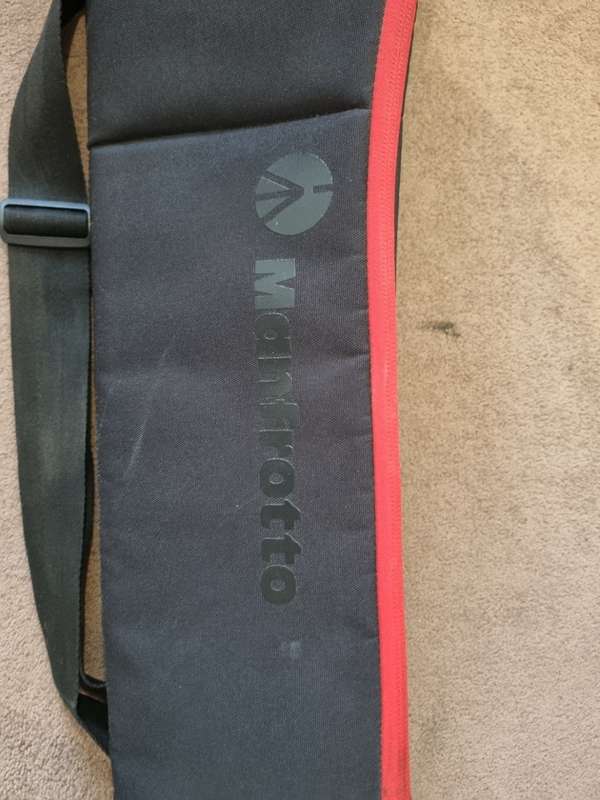 Manfrotto Tripod + Swivel Head + Bag