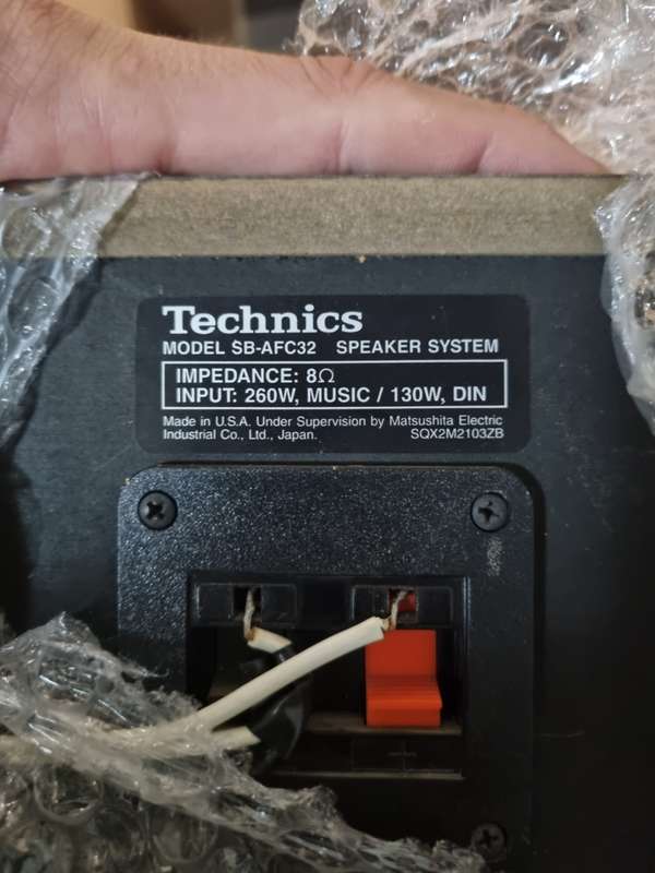 Technics Amplifier with Subwoofer and speakers - Surround Sound