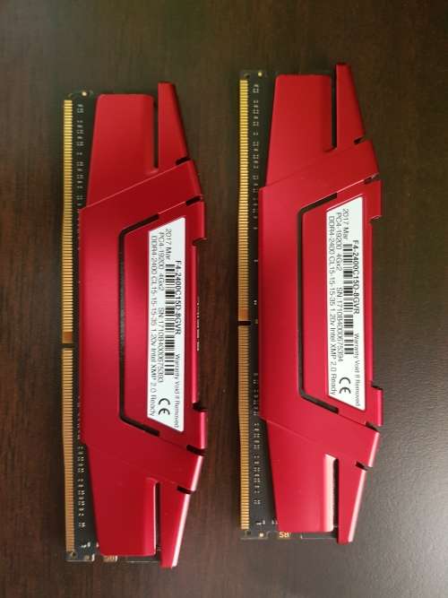 8GB RIPJAWS DDR4 2400 ( 2x 4GB )