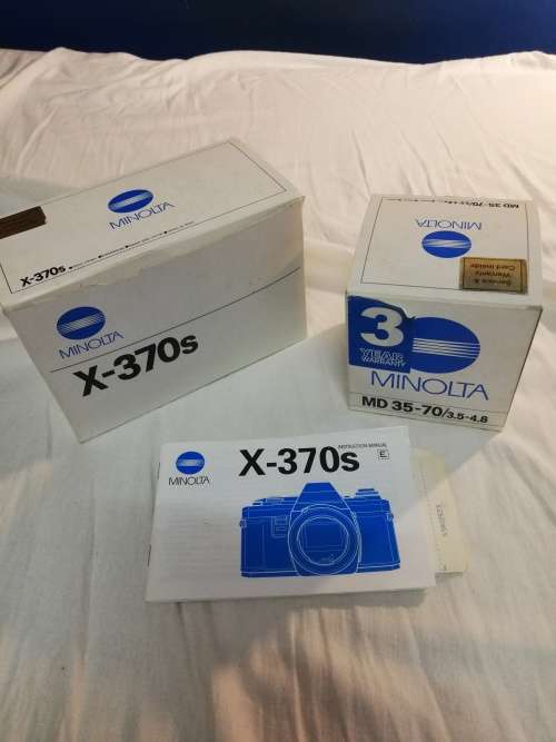 Minolta X370s and Minolta MD 35-70mm kit lens
