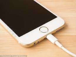 ****** APPLE iPHONE 6 128GB ROSE GOLD IN GREAT CONDITION GRAB IT NOW ***...
