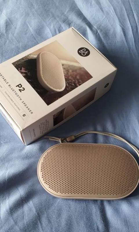 BRAND NEW BANG and OLUFSEN BEOPLAY P2 PORTABLE BLUETOOTH SPEAKER