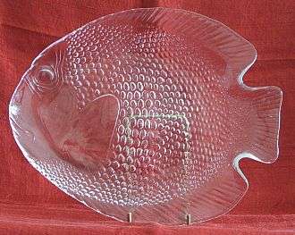 R1.00 START -GLASS FISH PLATTER (MEDIUM SIZE)