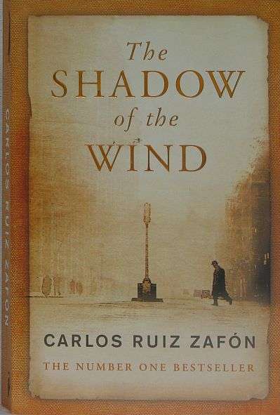 THE SHADOW OF THE WIND, by Carlos Ruiz Zafon - Paperback 2005