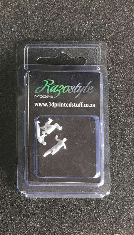 HO Scale - 3 Mechanics - unpainted