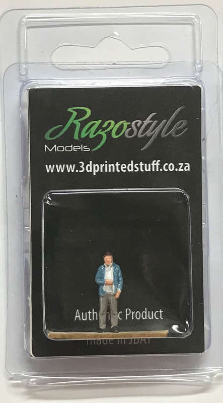 Platform Guy2 - HO Scale Figure