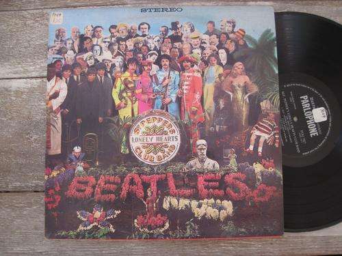 BEATLES - SGT. PEPPERS LONELY HEARTS CLUBS BAND - RSA VG+ / VG+