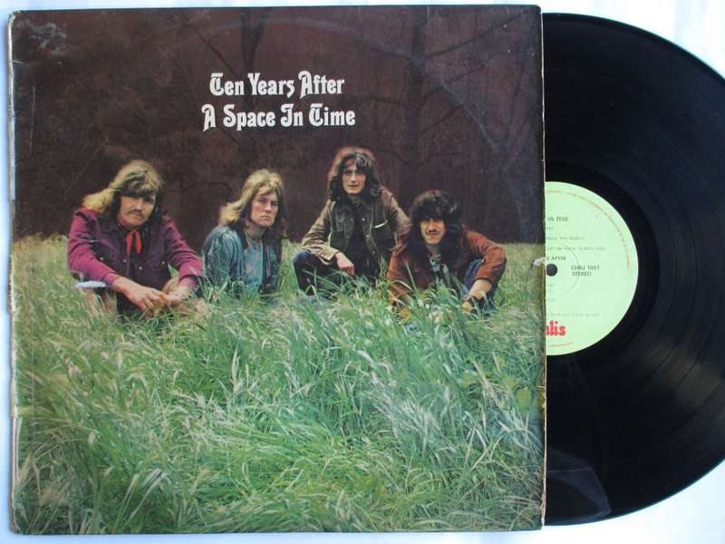 TEN YEARS AFTER - A SPACE IN TIME - RSA VG / VG-
