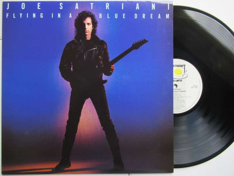 JOE SATRIANI - FLYING IN A BLUE DREAM - UK EX / VG+  WITH INNER