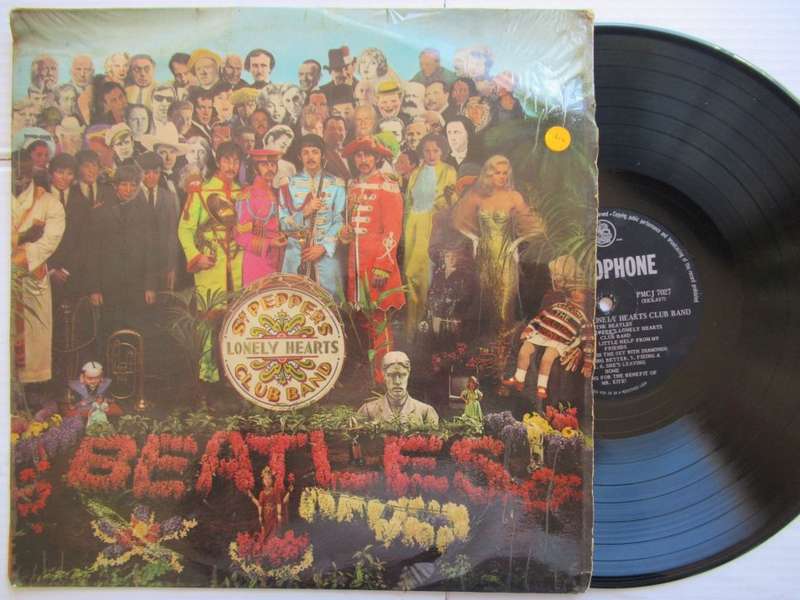 BEATLES - SGT PEPPERS LONELY HEARTS CLUB BAND - RSA VG- /VG-