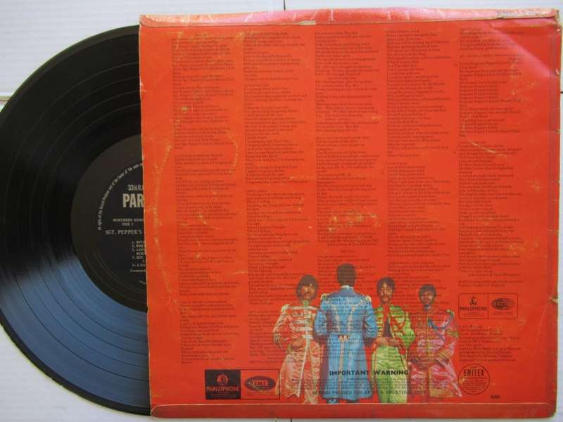 BEATLES - SGT PEPPERS LONELY HEARTS CLUB BAND - RSA VG- /VG-
