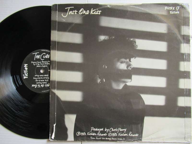 THE CURE - LET'S GO TO BED / JUST ONE KISS  12" - UK VG /VG