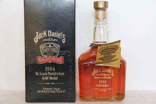 Jack Daniels Gold Medal Whiskey 750ml 1904 Edition B421 Edition.
