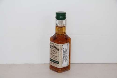 Jack Daniels Rye Whiskey 50ml B421 version.