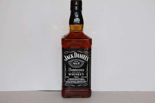 Jack Daniels Whiskey 750ml.