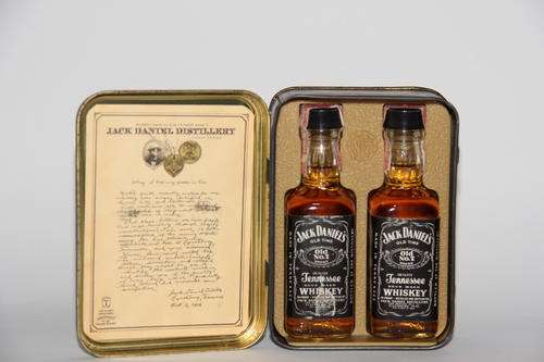 Jack Daniels 2 x 50ml in Tin from 1980's.