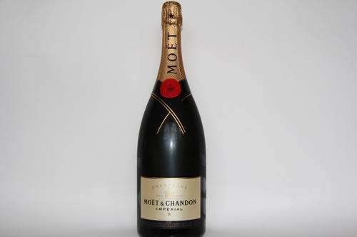 Moet & Chandon Non Vintage 1.5LT Champagne.