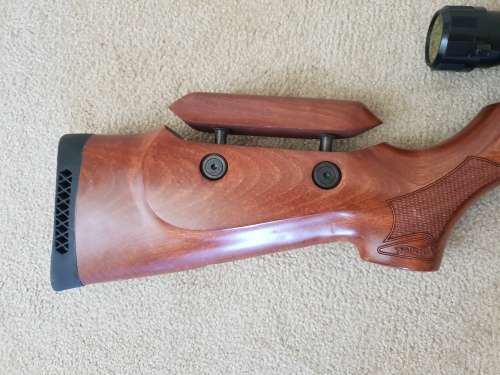 Walther LGV Competition Ultra 4,5mm Springer Air Rifle with Gamo Scope