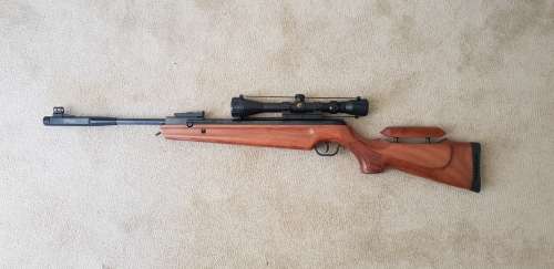 Walther LGV Competition Ultra 4,5mm Springer Air Rifle with Gamo Scope