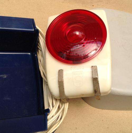 Philips 12vdc Emergency Light....red and white, croc clips......postage R23.00