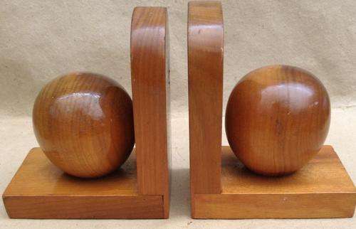 Bookends, wooden. Please add R 23.00