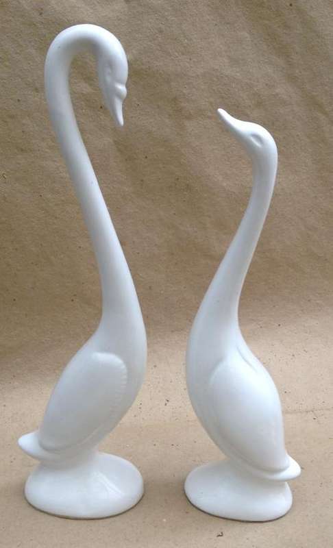 Two Swans. 292 and 255 mm   Postage R40.00.  One bid for both