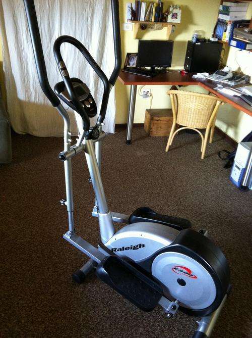 Raleigh E5000 Elliptical Trainer
