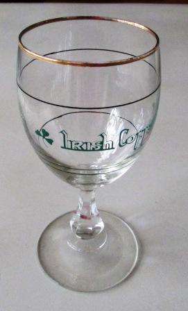 Retro Irish coffee glasses x 6 with gold rims. Liuminarc France boxed. Circa 1970's. As new